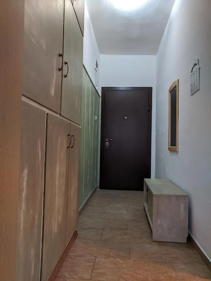 Midtown Place Apartment Doris 1 With Garage Plovdiv 0*,  Bulgária